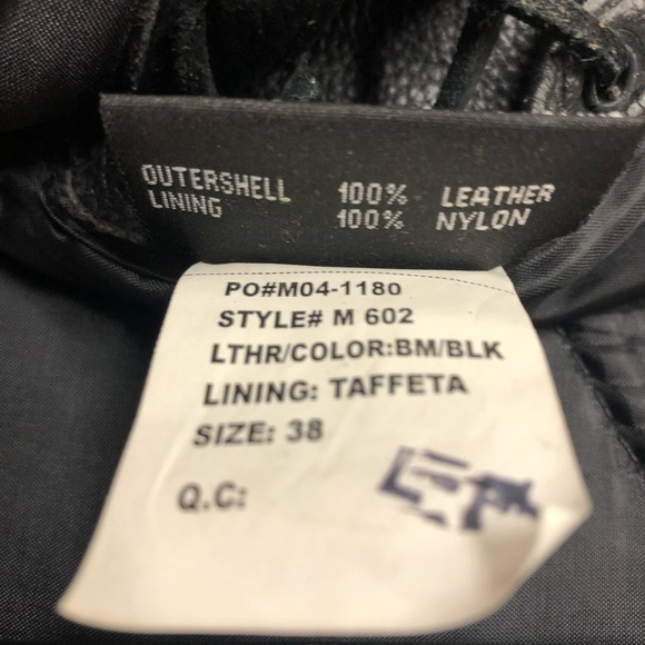 Leather Vest Western Style Biker Size 38 Patches - Picture 4 of 11